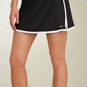 Nike Dri-Fit Tennis Skort